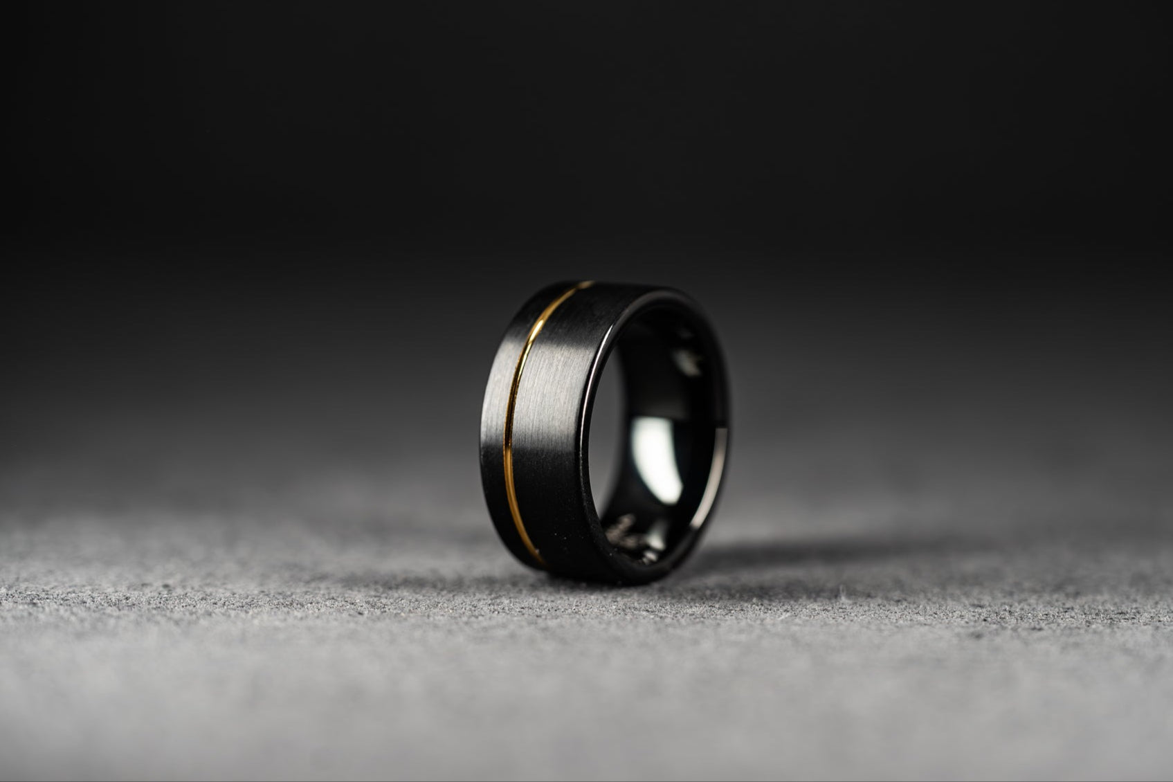 Aurea Black Venuste